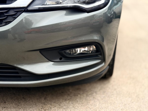 Used Vauxhall Astra 2017 for sale - 76060245: Photo 65