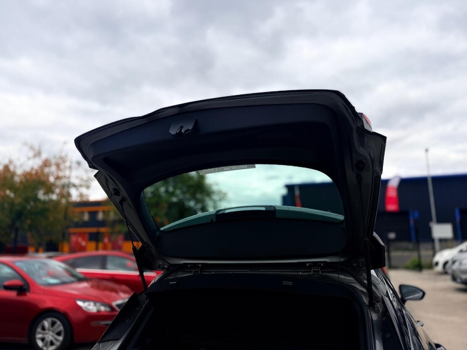 Used Vauxhall Astra 2017 for sale - 76060245: Photo 66