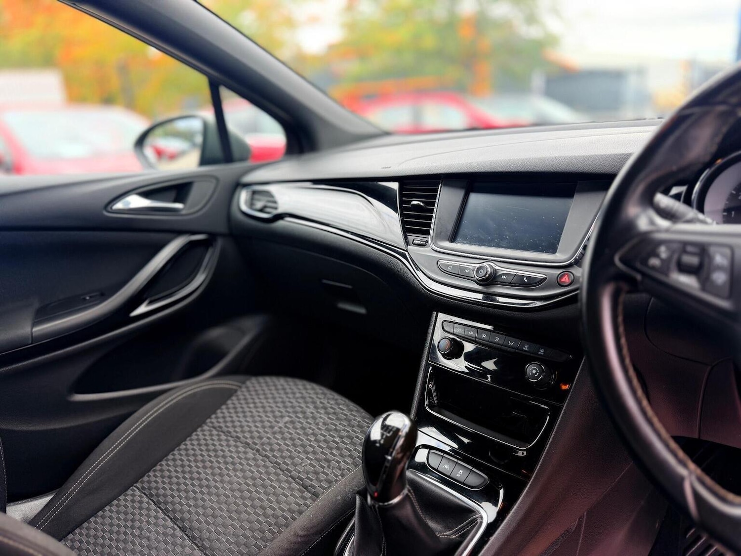 Used Vauxhall Astra 2017 for sale - 76060245: Photo 8