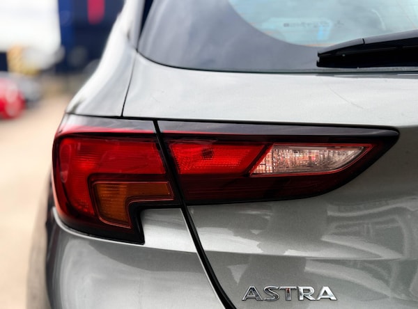 Used Vauxhall Astra 2017 for sale - 76060245: Photo 83