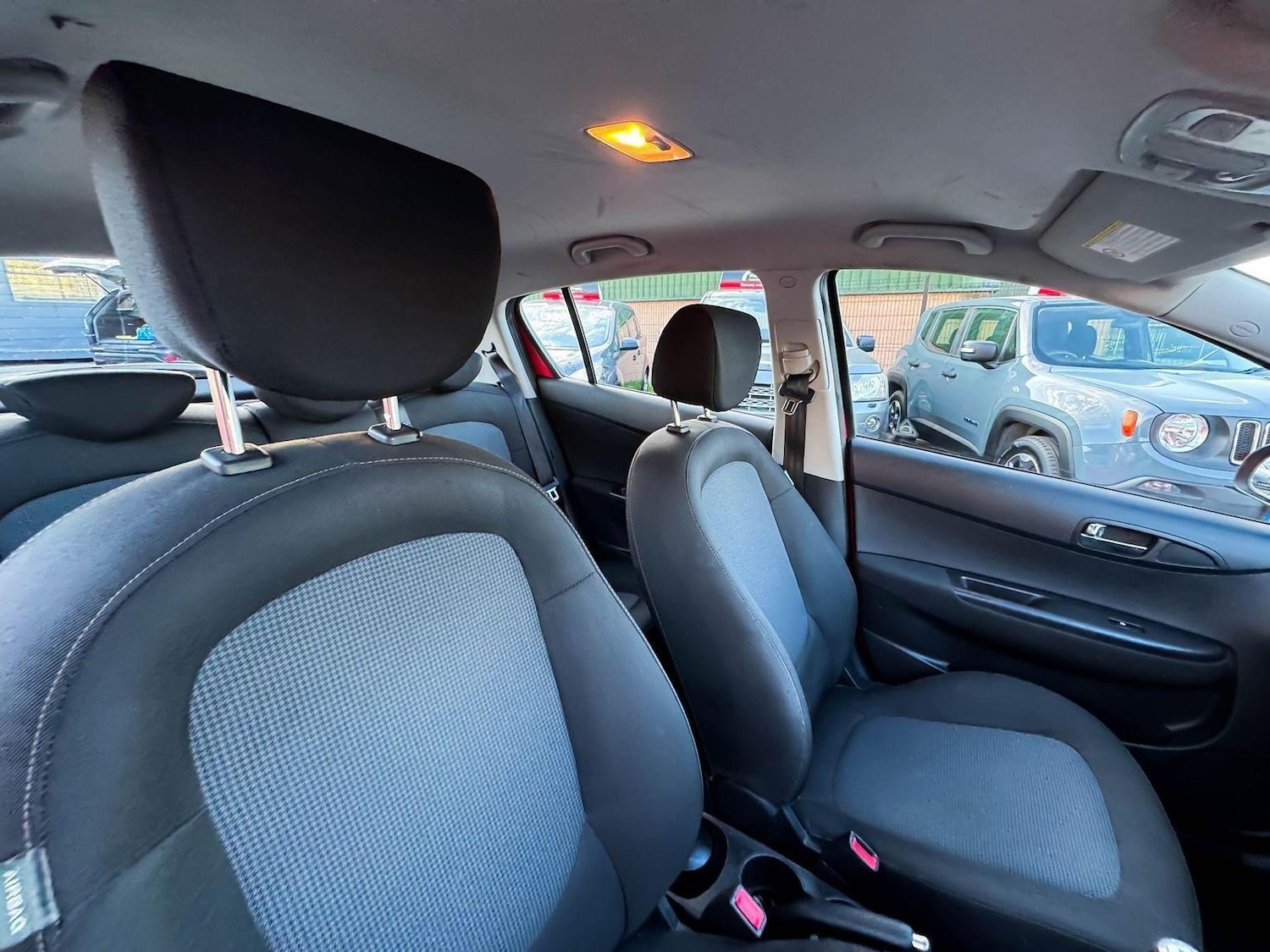 Used Hyundai i20 2013 for sale - 76976766: Photo 13