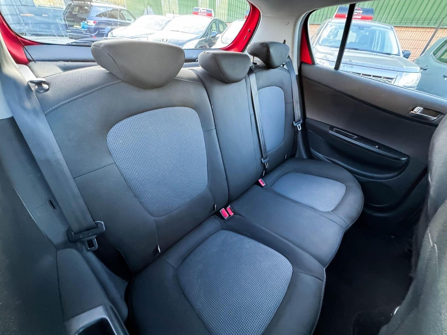 Used Hyundai i20 2013 for sale - 76976766: Photo 16