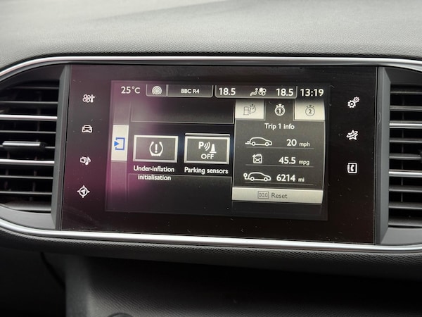 Used Peugeot 308 2015 for sale - 75458696: Photo 25