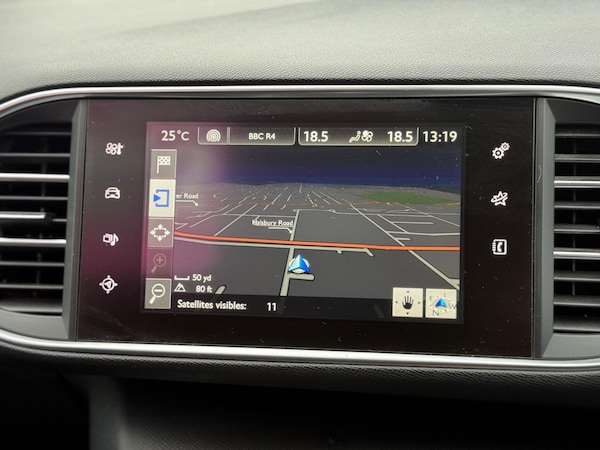 Used Peugeot 308 2015 for sale - 75458696: Photo 27