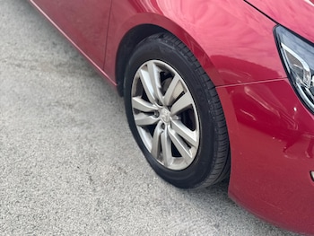 Used Peugeot 308 2015 for sale - 75458696: Photo