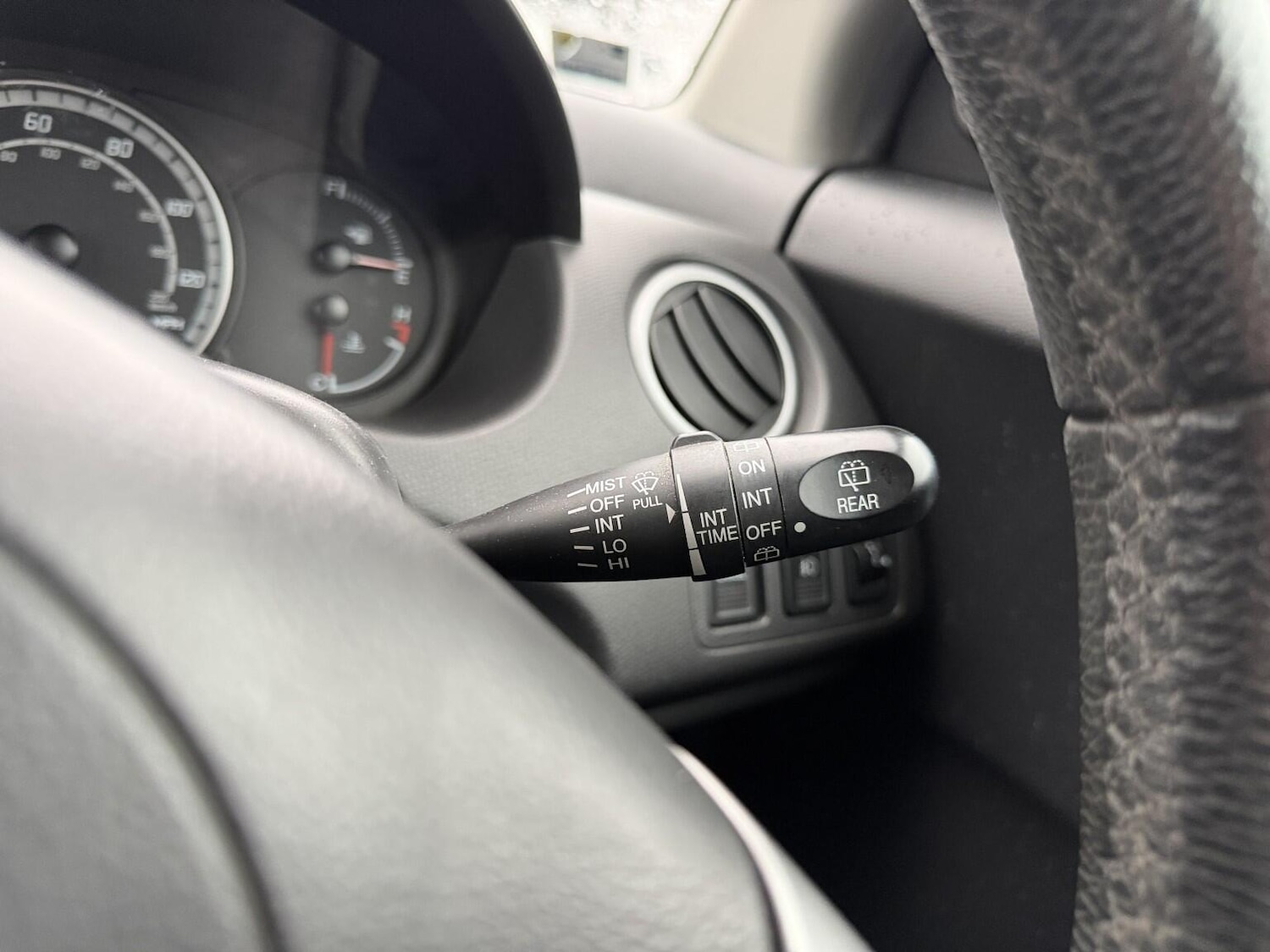 Used Suzuki Swift 2009 for sale - 77066463: Photo 45