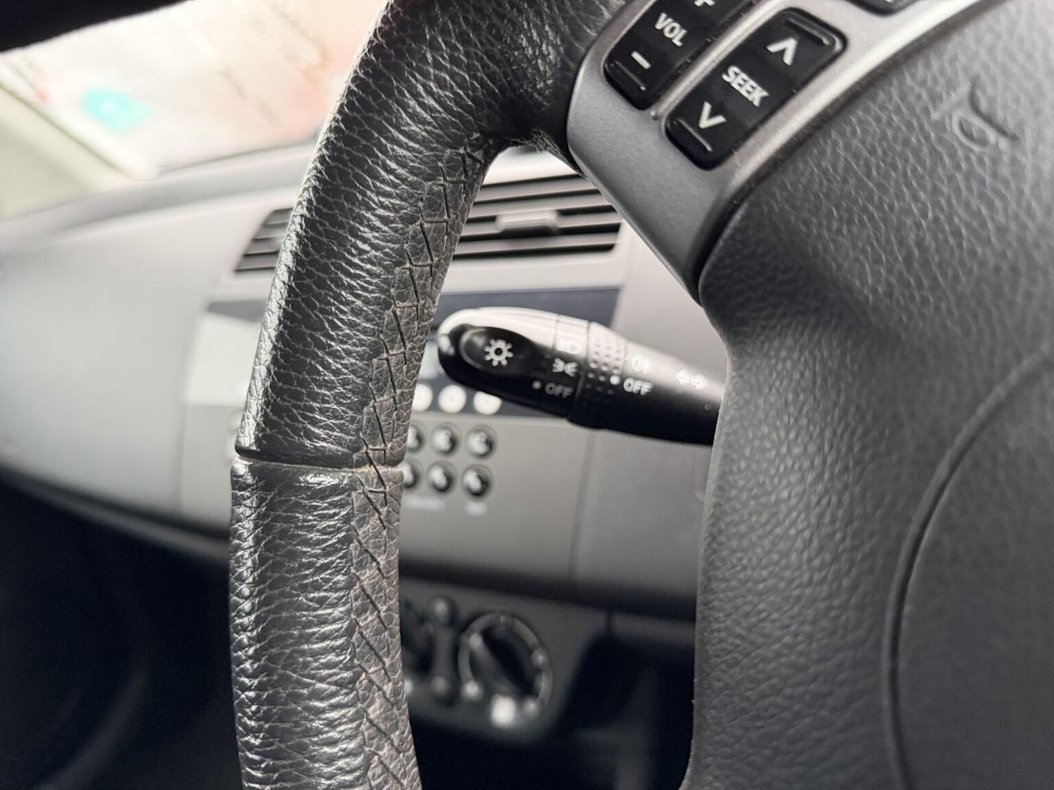 Used Suzuki Swift 2009 for sale - 77066463: Photo 46