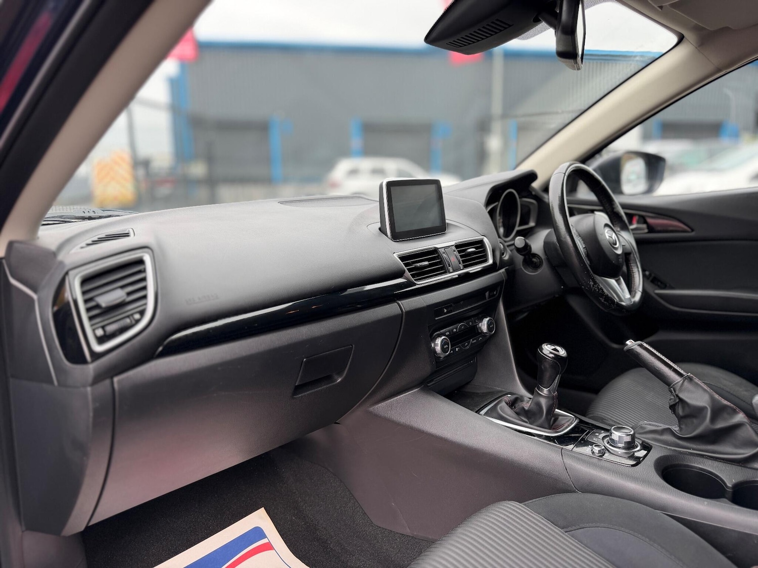 Used Mazda Mazda3 2015 for sale - 76138217: Photo 12