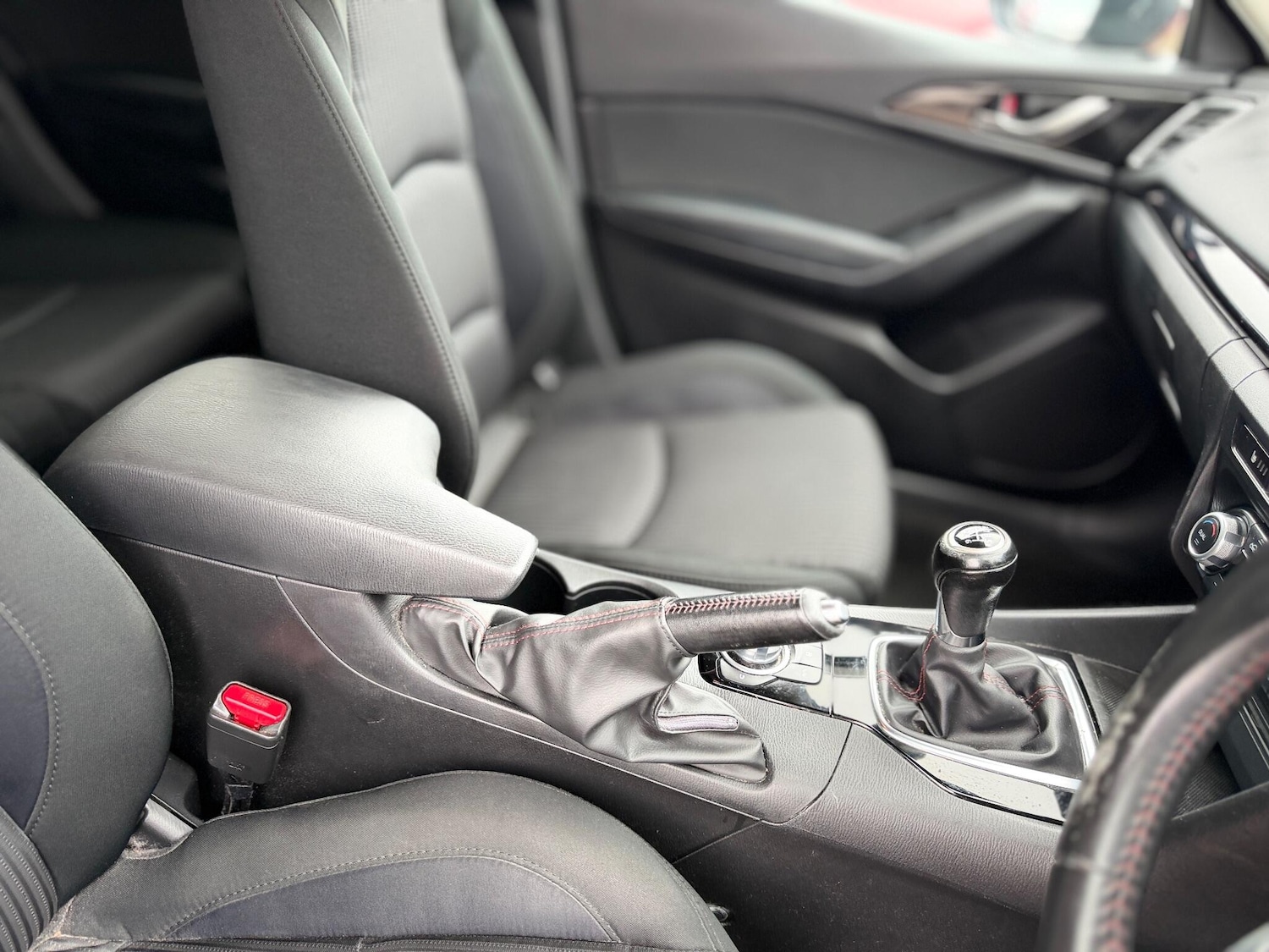 Used Mazda Mazda3 2015 for sale - 76138217: Photo 18