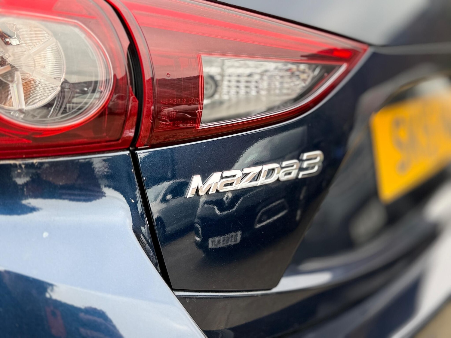 Used Mazda Mazda3 2015 for sale - 76138217: Photo 44