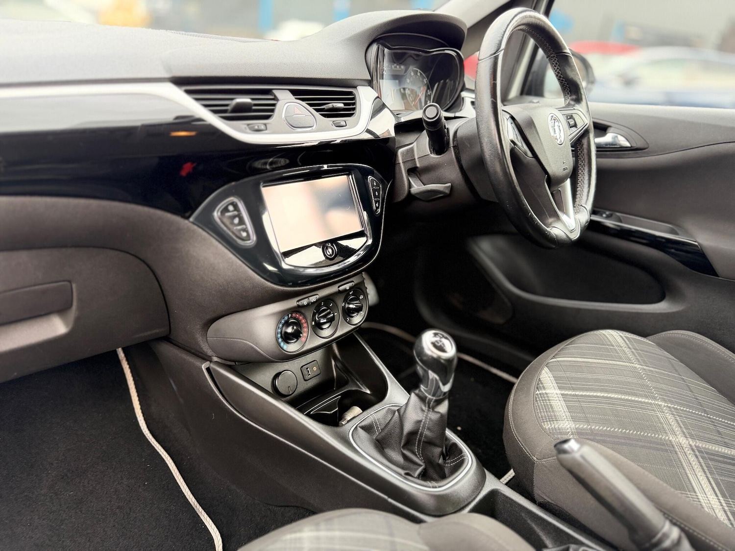 Used Vauxhall Corsa 2015 for sale - 76976832: Photo 12