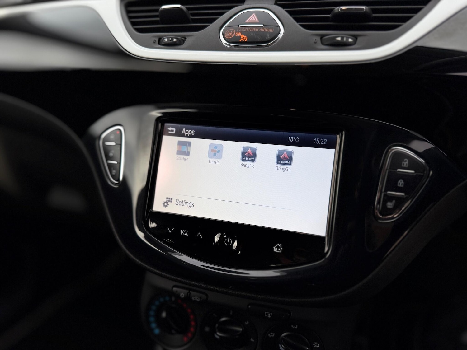 Used Vauxhall Corsa 2015 for sale - 76976832: Photo 36