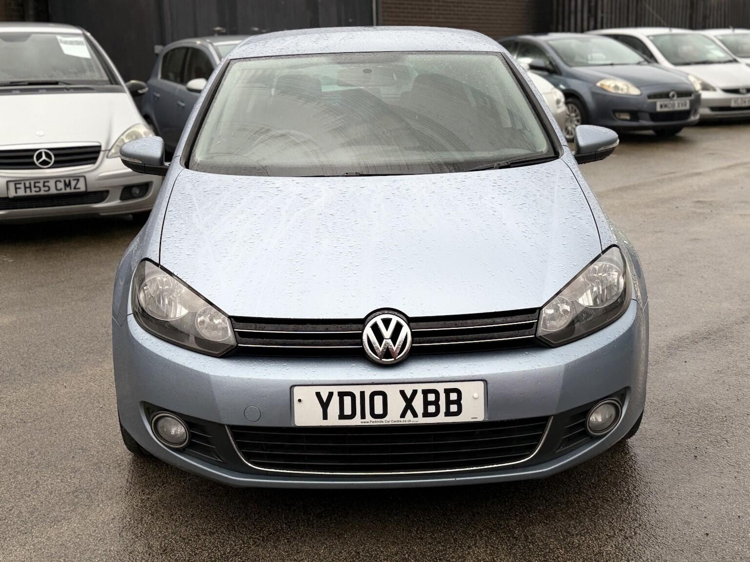 Used Volkswagen Golf 2010 for sale - 77386403: Photo 2