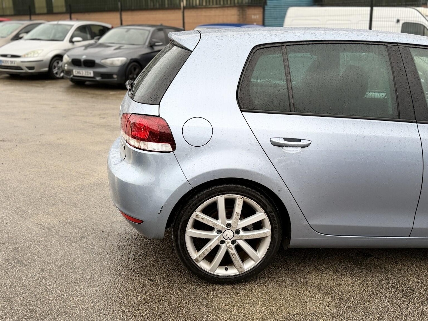 Used Volkswagen Golf 2010 for sale - 77386403: Photo 22