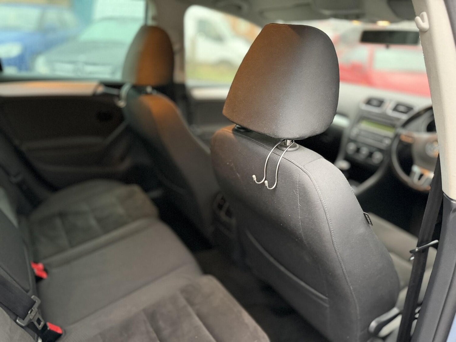 Used Volkswagen Golf 2010 for sale - 77386403: Photo 32