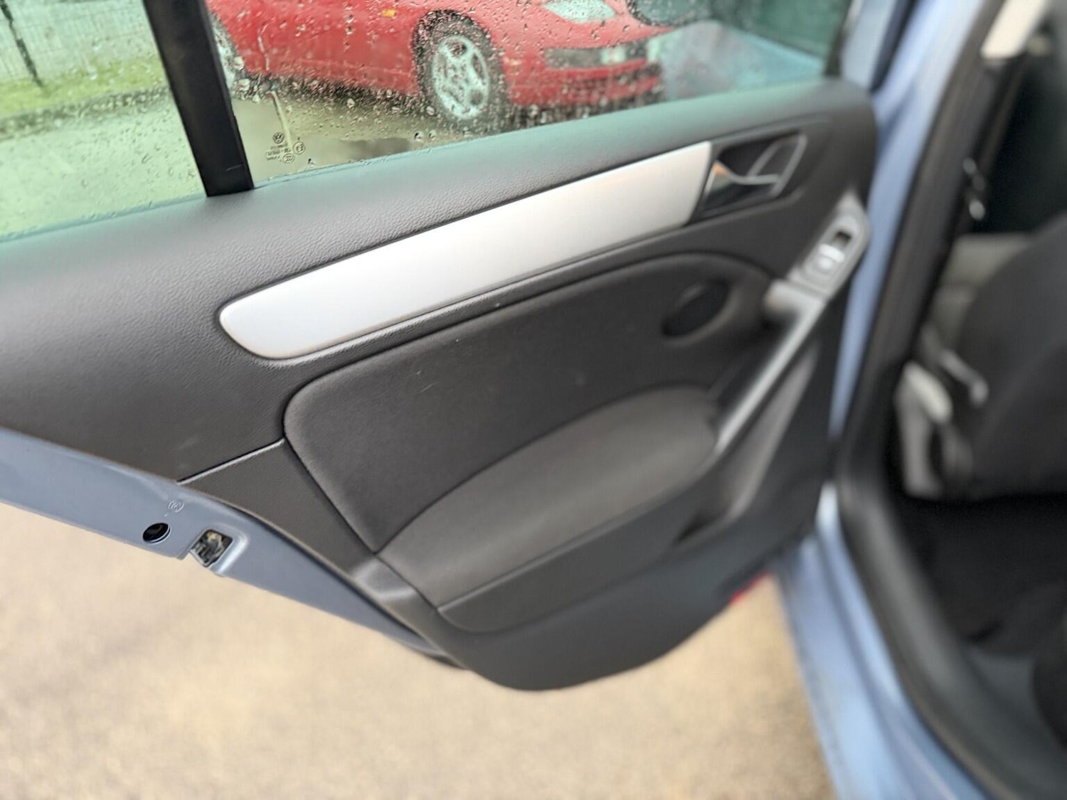 Used Volkswagen Golf 2010 for sale - 77386403: Photo 43