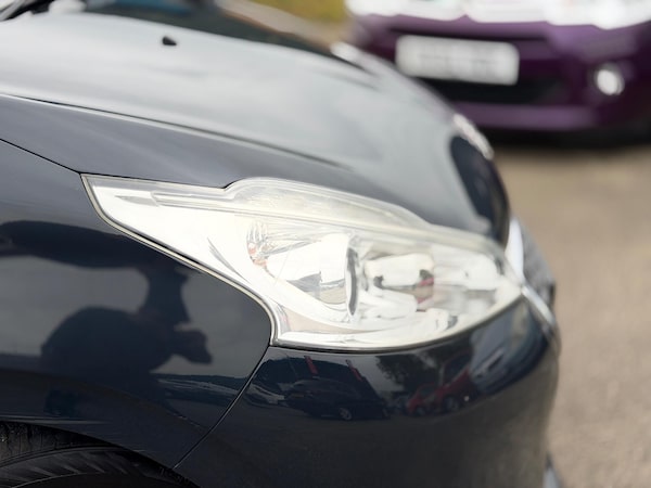 Used Peugeot 208 2015 for sale - 76137889: Photo 30