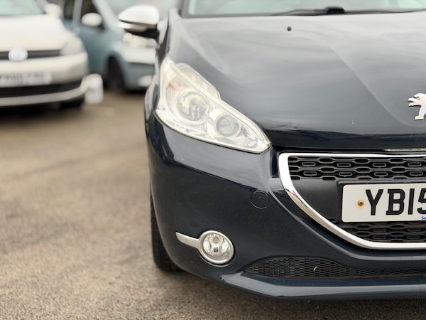 Used Peugeot 208 2015 for sale - 76137889: Photo 33