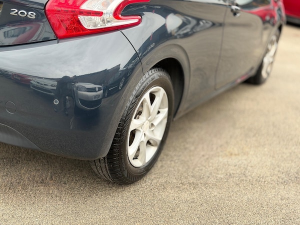 Used Peugeot 208 2015 for sale - 76137889: Photo 8