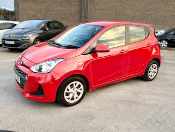 Used Hyundai i10 2019 for sale - 76549285: Photo
