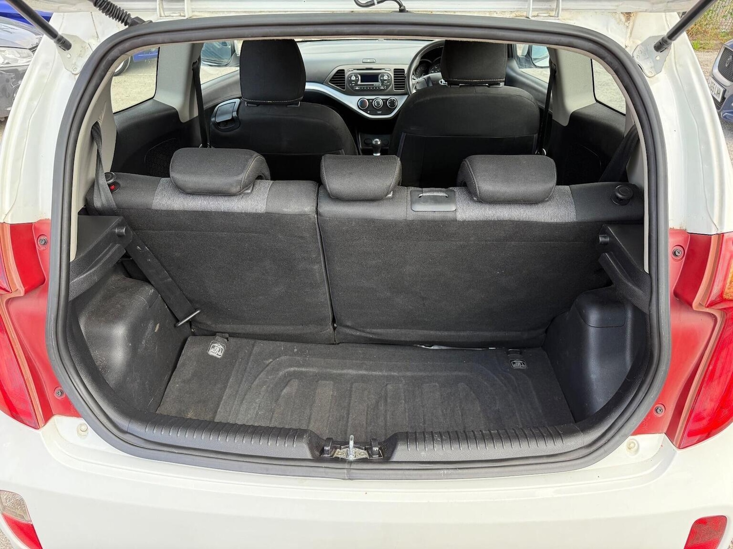 Used Kia Picanto 2014 for sale - 77074090: Photo 27