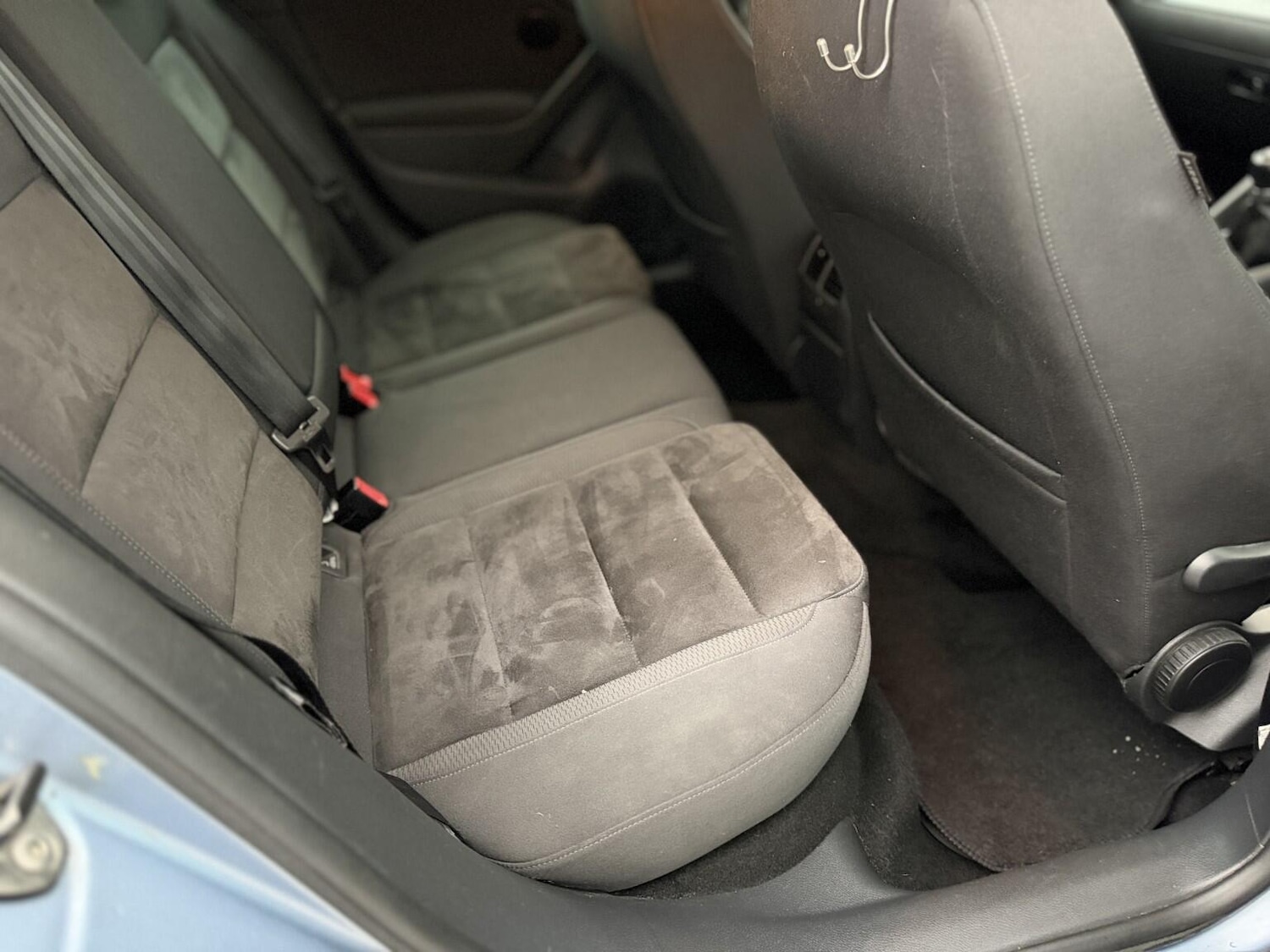 Used Volkswagen Golf 2010 for sale - 77304996: Photo 37