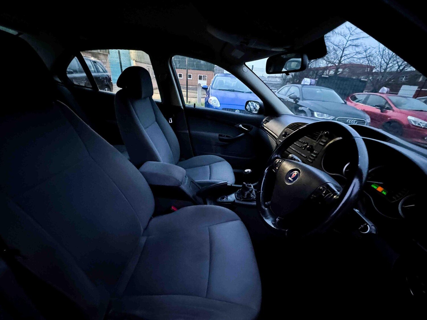 Used Saab 9-3 2005 for sale - 76513311: Photo 9