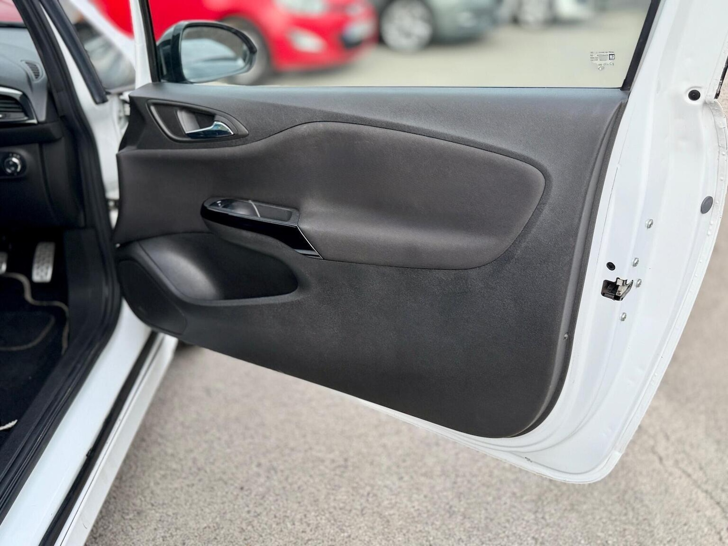 Used Vauxhall Corsa 2015 for sale - 77067304: Photo 26