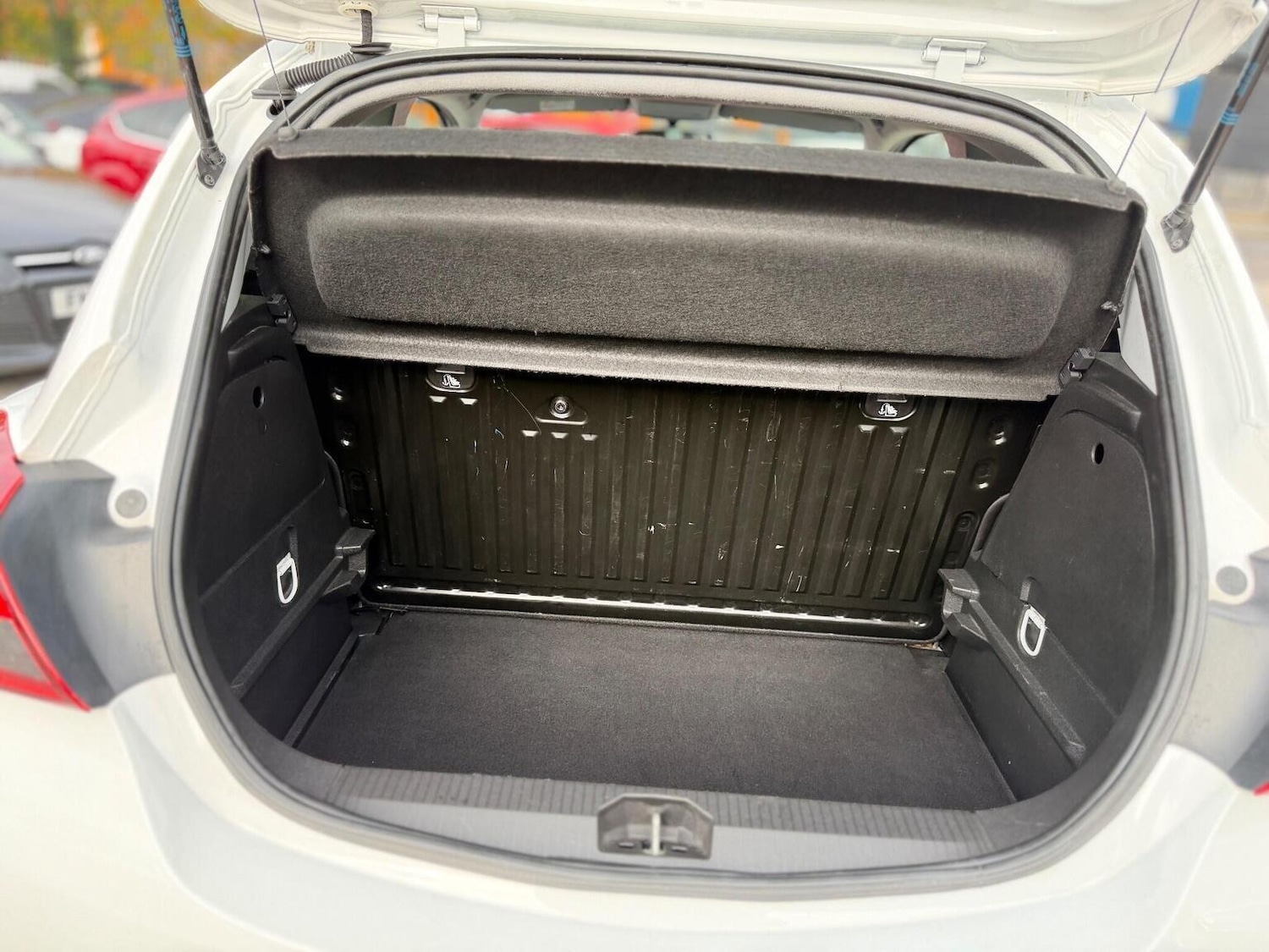 Used Vauxhall Corsa 2015 for sale - 77067304: Photo 42