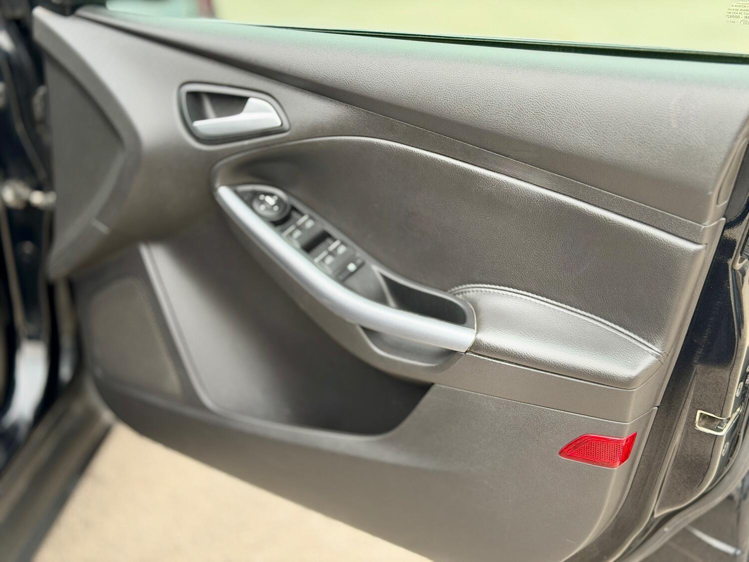 Used Ford Focus 2014 for sale - 76597457: Photo 32