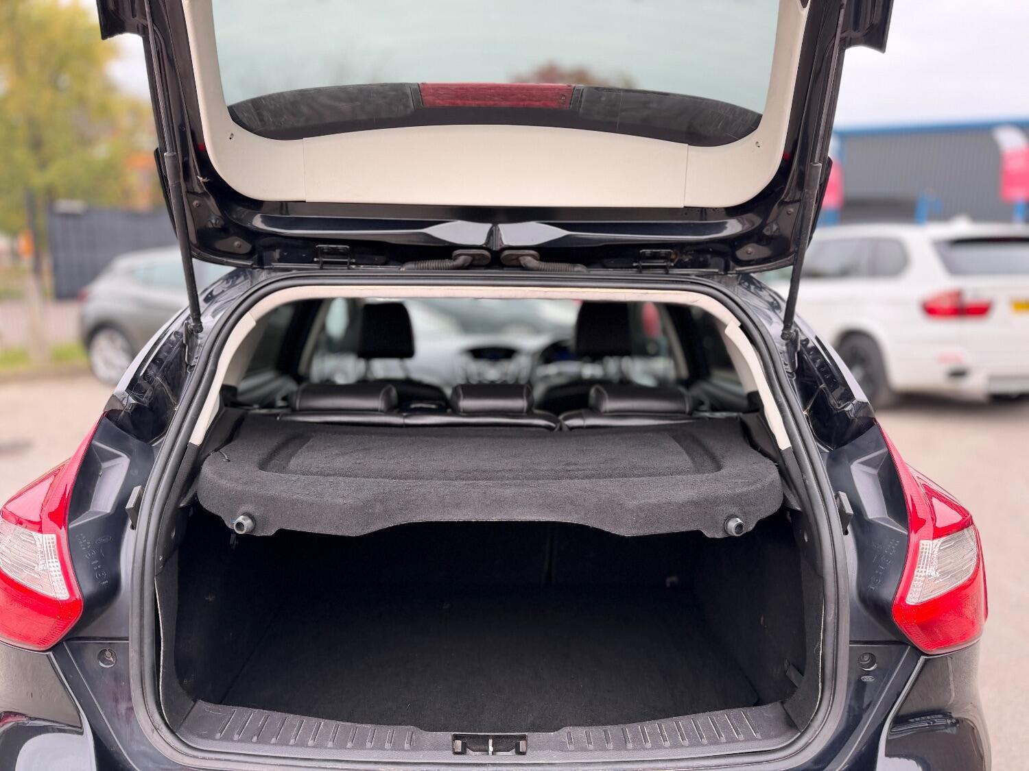 Used Ford Focus 2014 for sale - 76597457: Photo 34