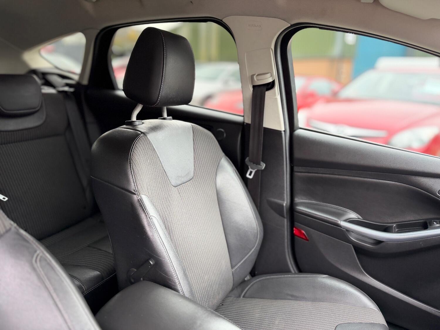 Used Ford Focus 2014 for sale - 76597457: Photo 43