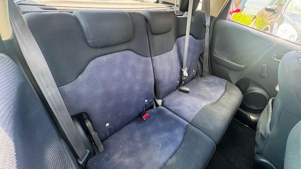 Used Honda Jazz 2011 for sale - 75110397: Photo 29