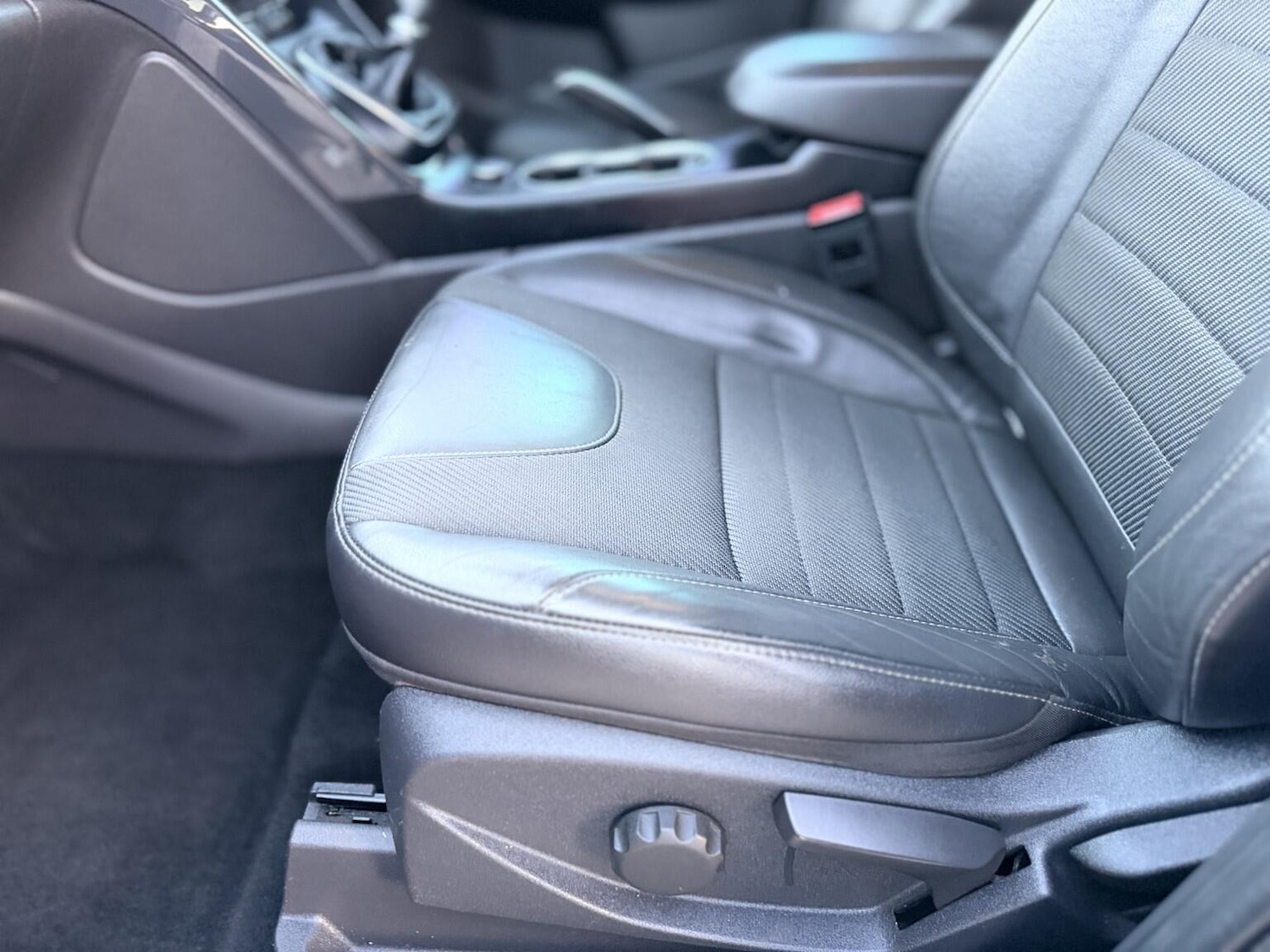 Used Ford Kuga 2015 for sale - 76633485: Photo 70