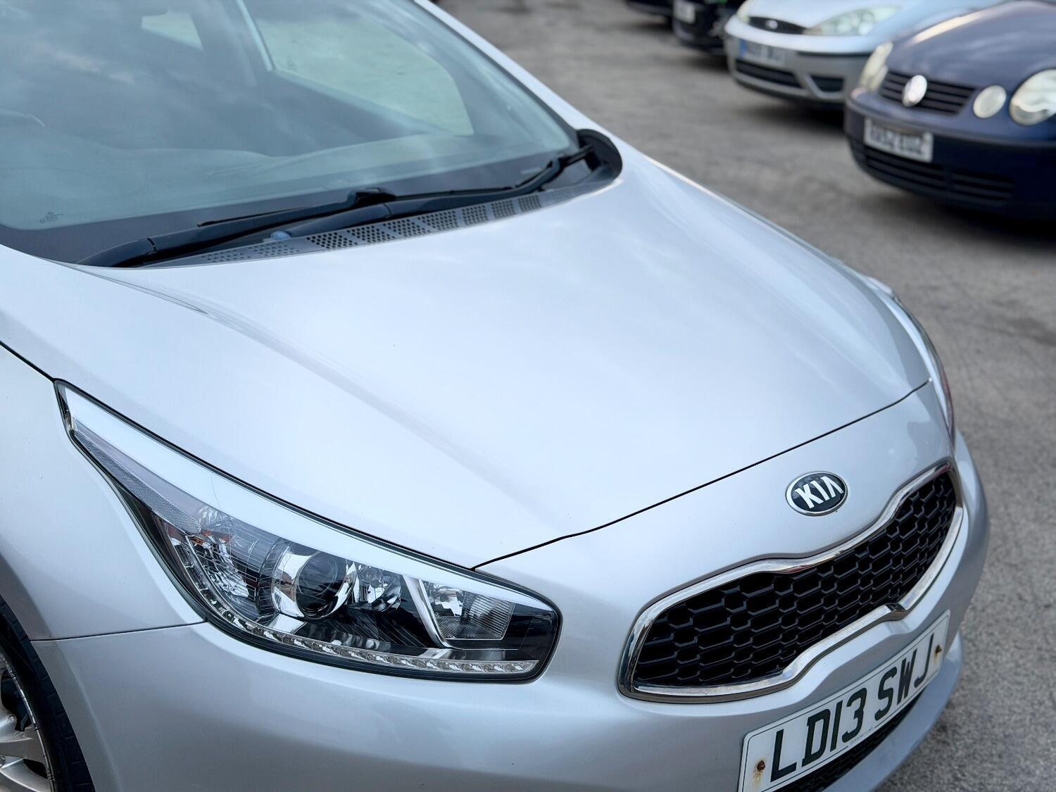 Used Kia Ceed 2013 for sale - 76349156: Photo 3