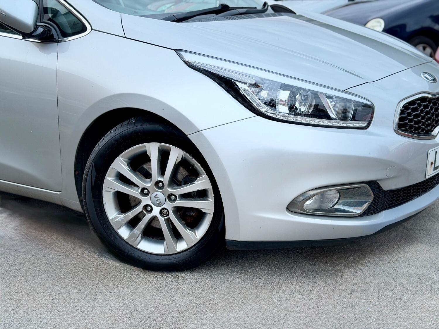 Used Kia Ceed 2013 for sale - 76349156: Photo 5