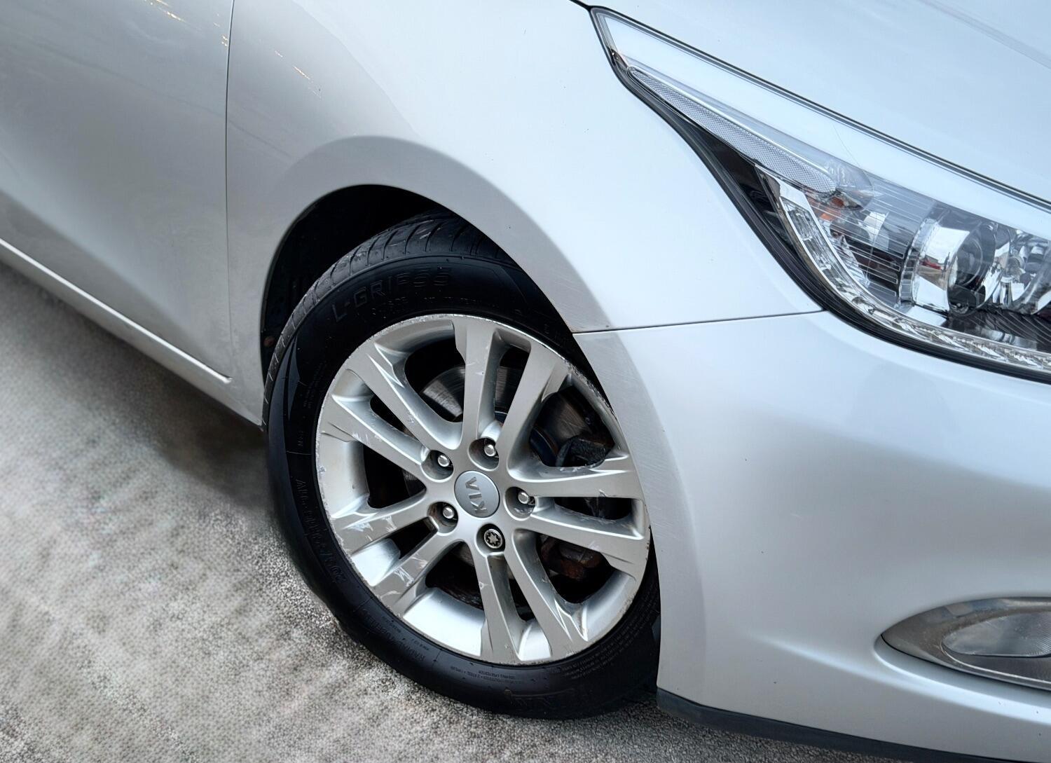 Used Kia Ceed 2013 for sale - 76349156: Photo 8