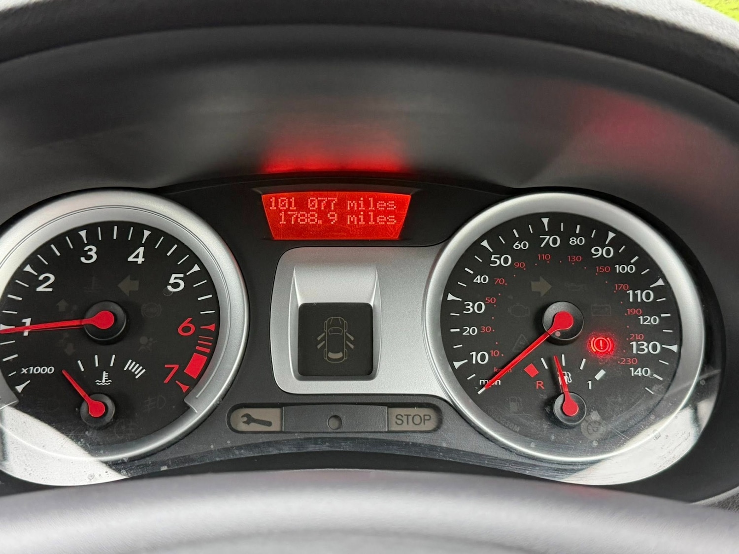 Used Renault Clio 2012 for sale - 76941901: Photo 14