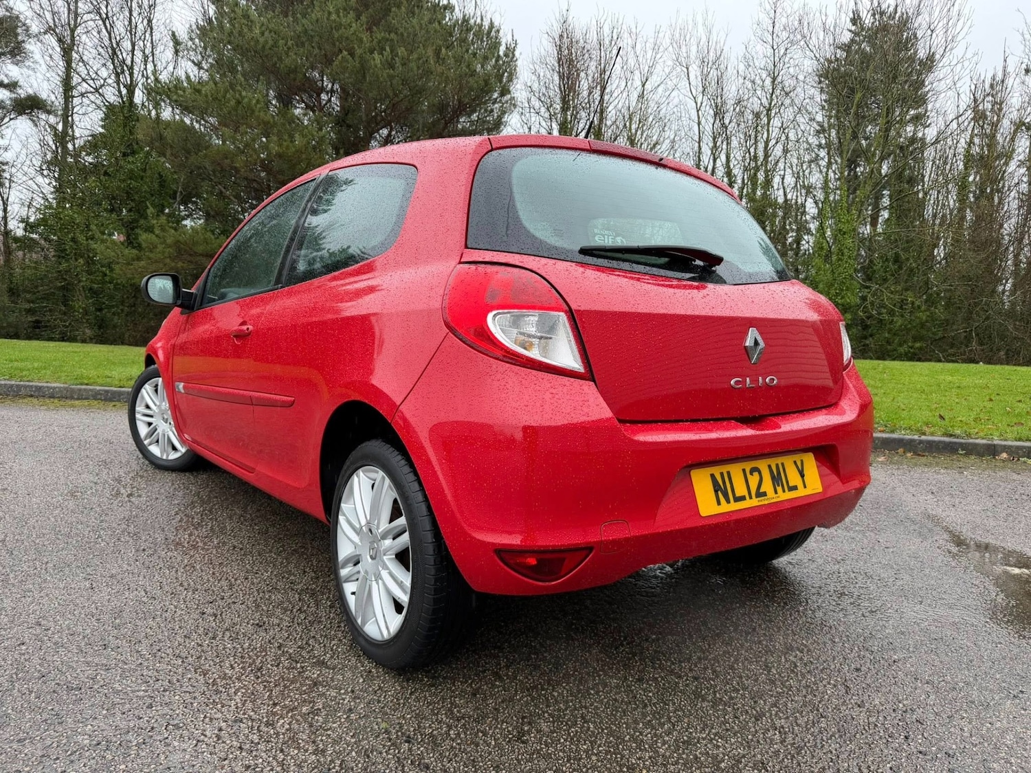 Used Renault Clio 2012 for sale - 76941901: Photo 3