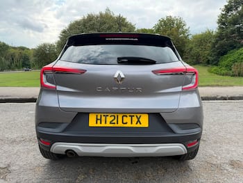 Used Renault Captur 2021 for sale - 79640044: Photo