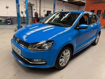 Used Volkswagen Polo 2015 for sale - 78297730: Photo