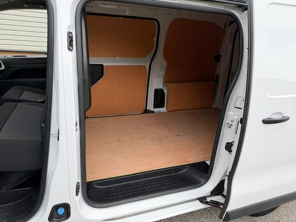 Used Peugeot Expert 2024 for sale - 76302523: Photo 14