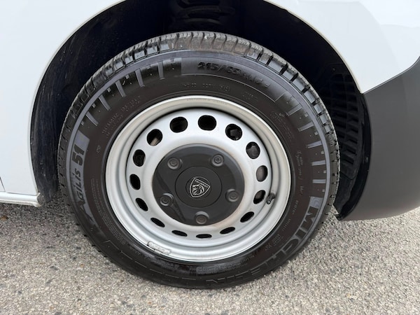 Used Peugeot Expert 2024 for sale - 76302523: Photo 19