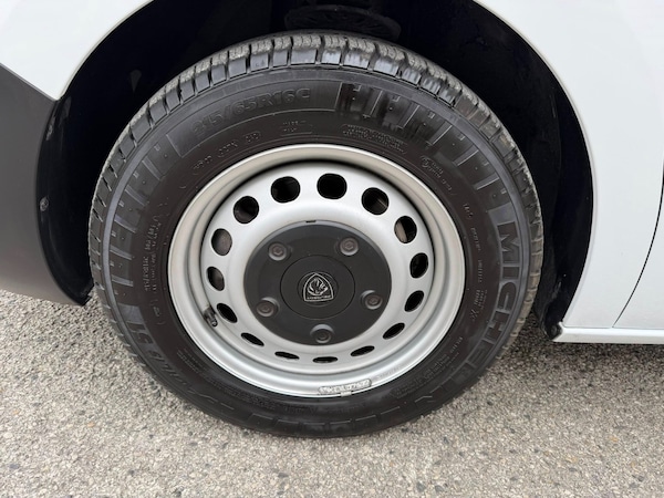 Used Peugeot Expert 2024 for sale - 76302523: Photo 22