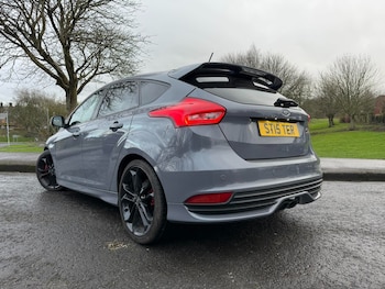 Used Ford Focus 2017 for sale - 78015609: Photo