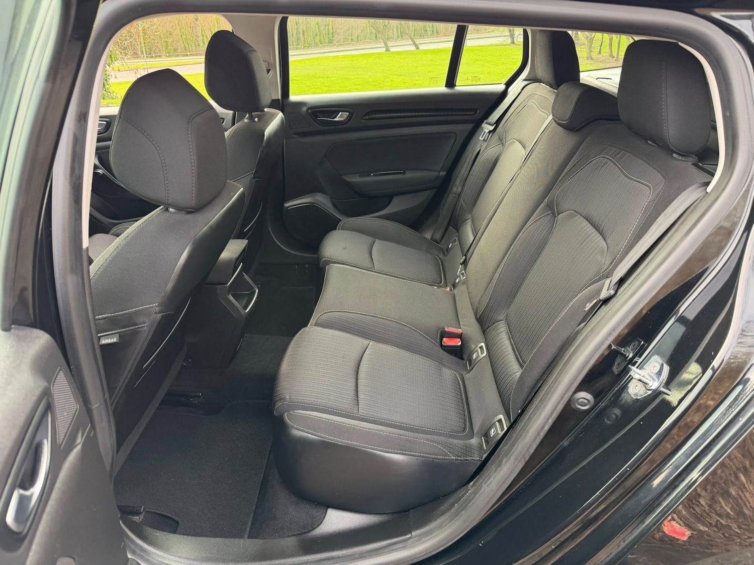 Used Renault Megane 2017 for sale - 77701956: Photo 12