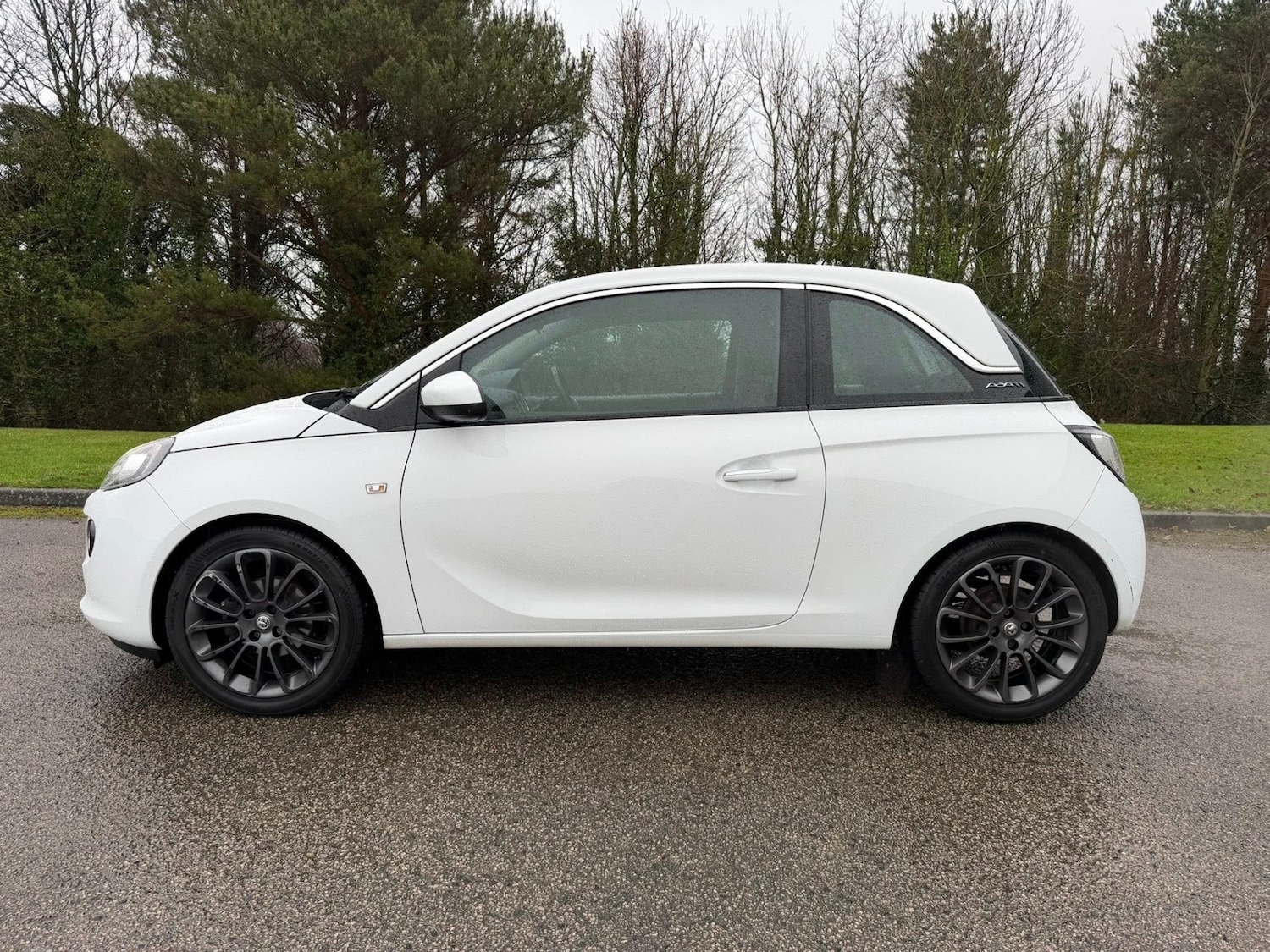 Used Vauxhall ADAM 2014 for sale - 76941897: Photo 2