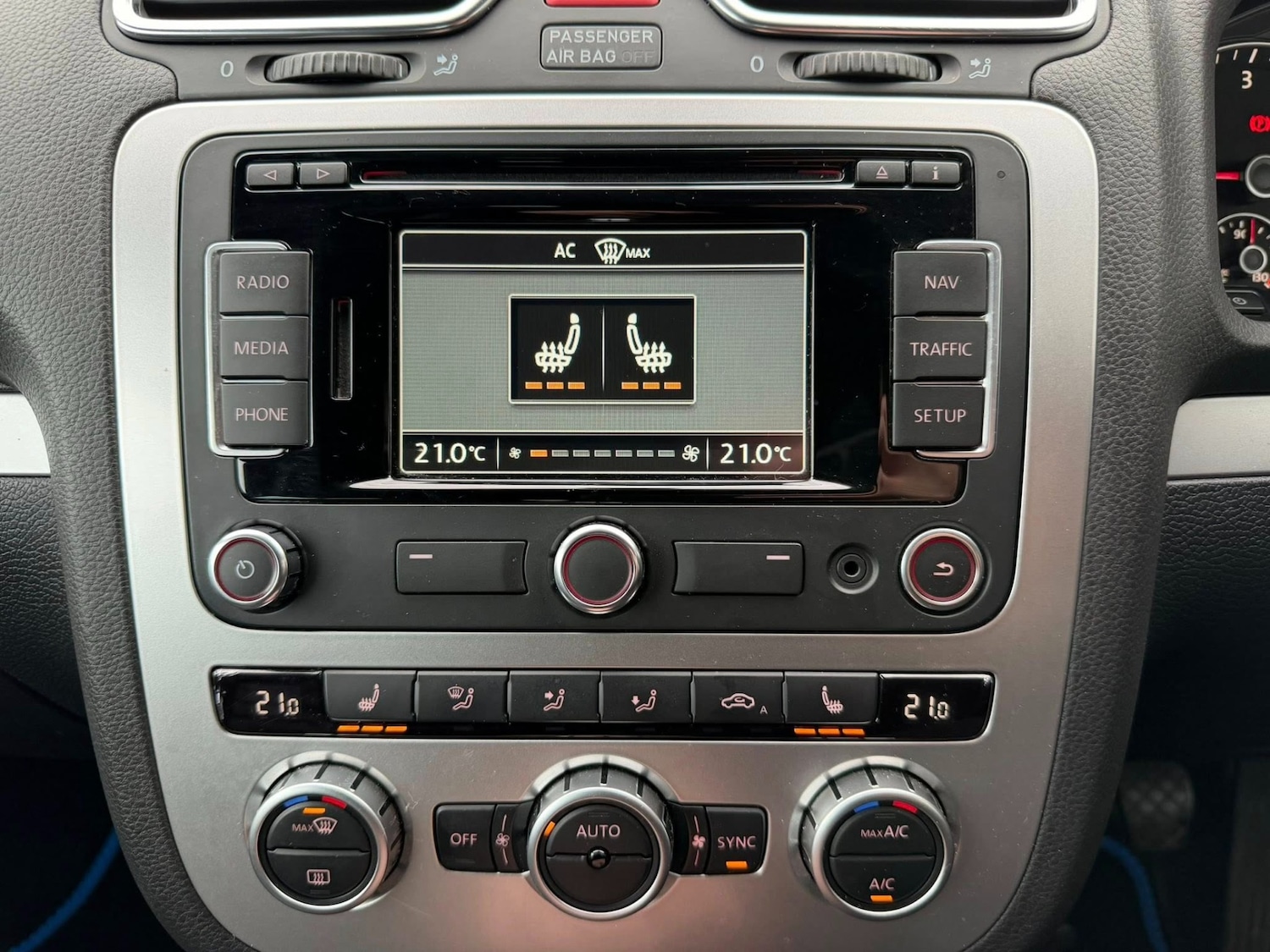 Used Volkswagen Scirocco 2012 for sale - 76542920: Photo 17