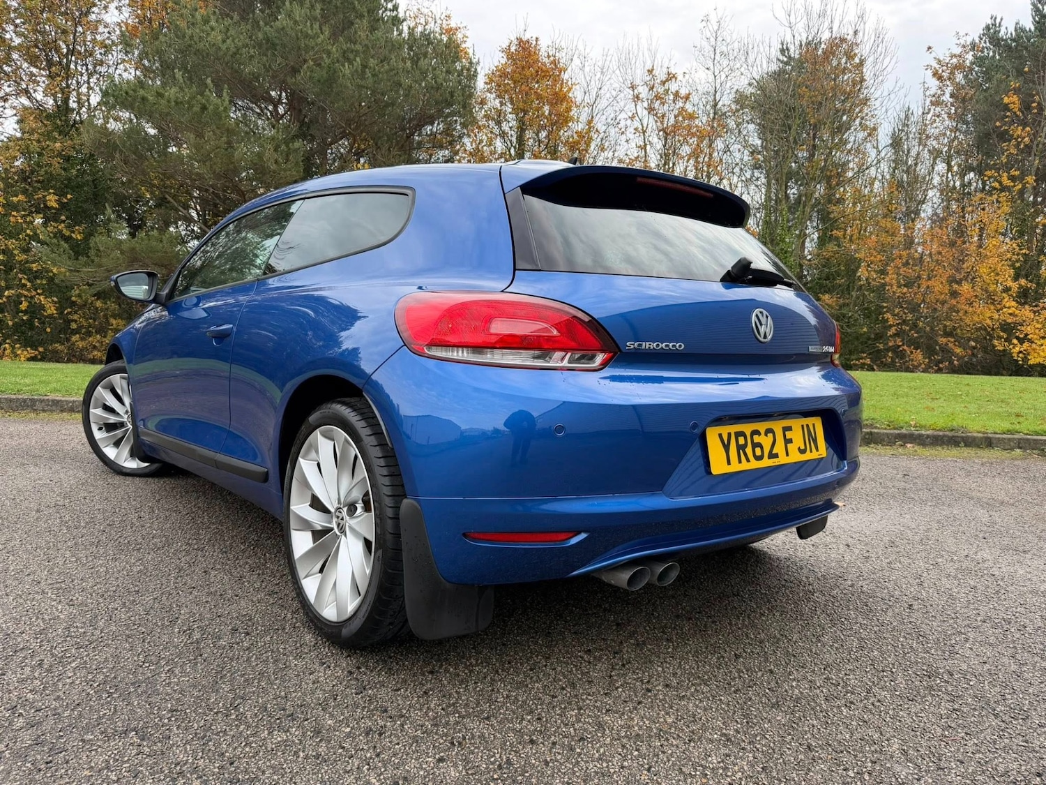 Used Volkswagen Scirocco 2012 for sale - 76542920: Photo 3