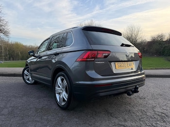 Used Volkswagen Tiguan 2020 for sale - 77945799: Photo